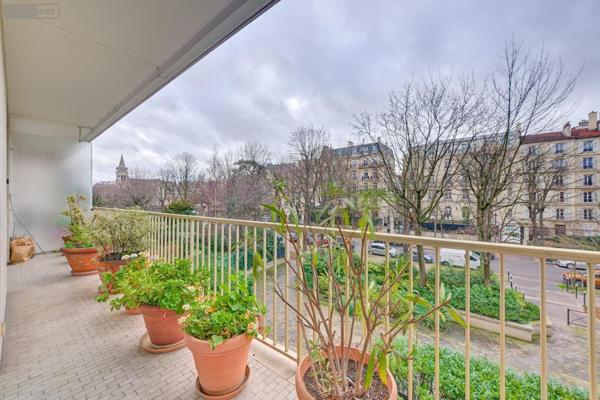 Appartement à vendre à Neuilly-sur-Seine dans les Hauts-de-Seine (92200), ref : 4 PIECES BD J.MERMOZ