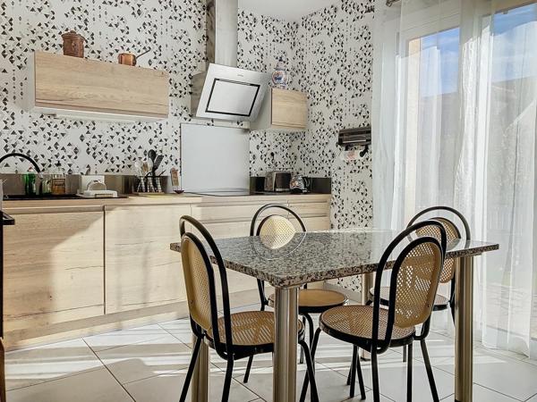 Maison à vendre  4 pièces • 129,41 m2 Désertines