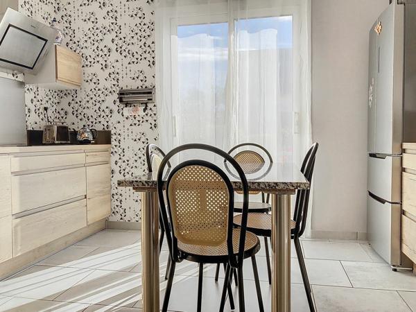 Maison à vendre  4 pièces • 129,41 m2 Désertines