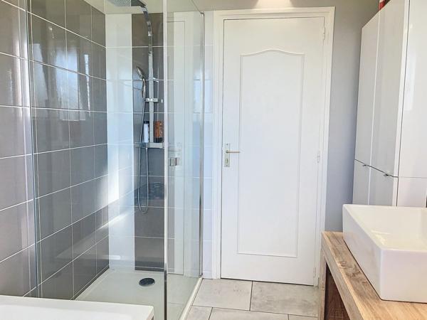 Maison à vendre  4 pièces • 129,41 m2 Désertines