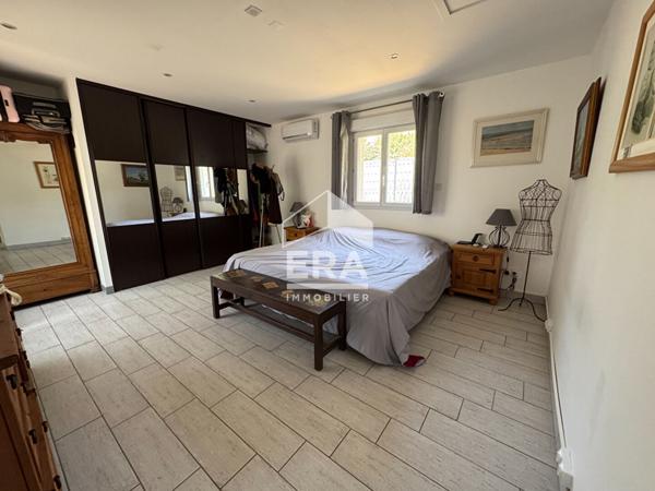 PROPRIÉTÉ FAMILIALE RARE À LA VENTE