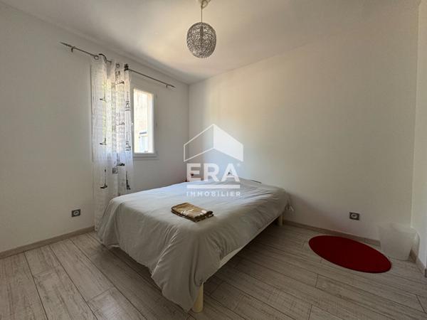 PROPRIÉTÉ FAMILIALE RARE À LA VENTE