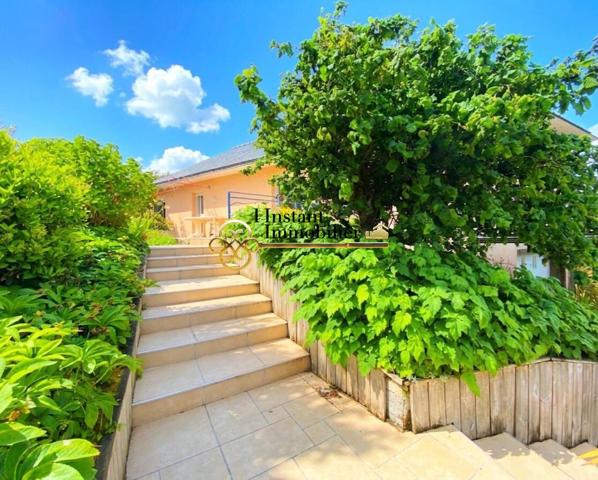 Maison Locquirec 5 pièce(s) 112 m2