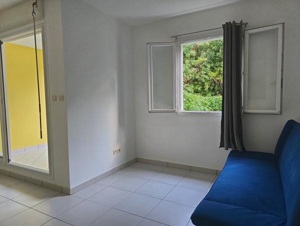 Appartement
         2 pièces
        - 42 m² Exclusivité 115 000 € *