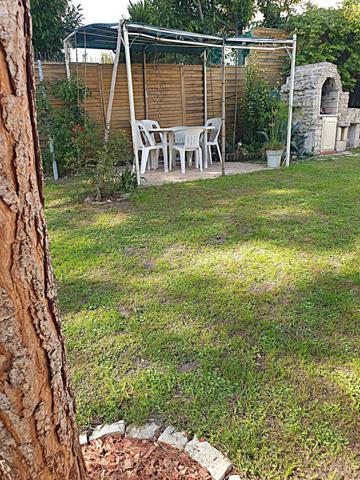 Maison 145 m² pierre à vendre 6 pièces BELLEVIGNE (16) 3/4 Chambres plus piscine,