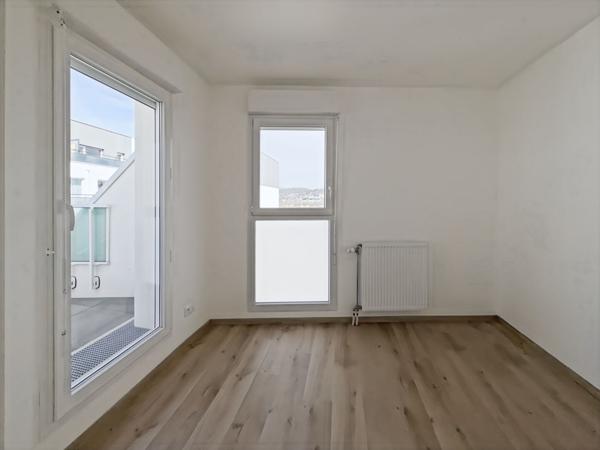 Appartement Rouen 3 pièce(s) 64.65 m2