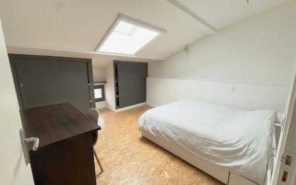 Immeuble à vendre    12 pièces • 224,18 m2 Poitiers