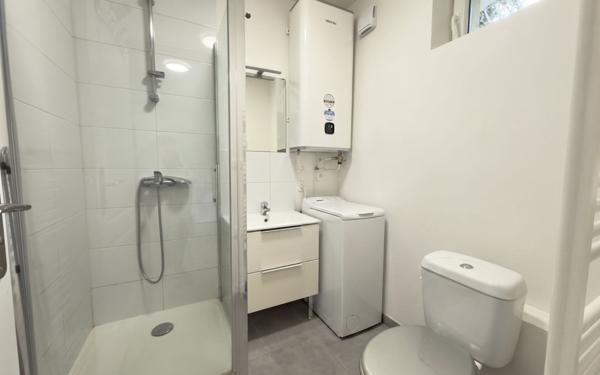 Immeuble à vendre    12 pièces • 224,18 m2 Poitiers