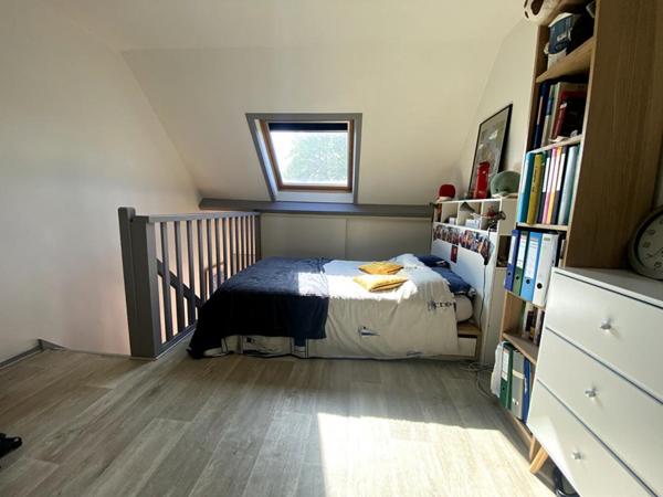 LA BAULE DANS UNE GRANDE COPROPRIETE AVEC PISCINE APPARTEMENT T2