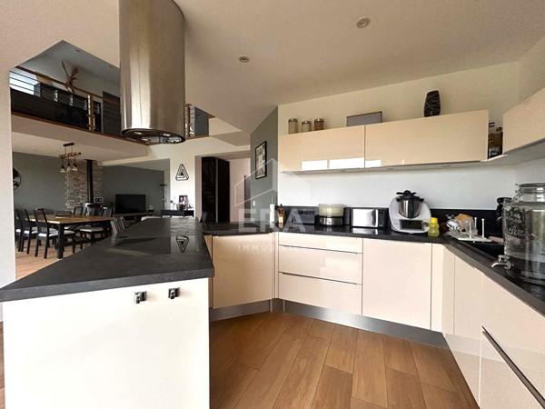 Magnifique pavillon individuel semi plain pied