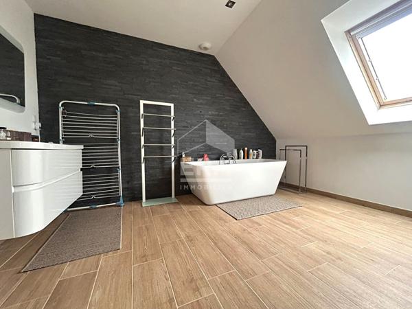 Magnifique pavillon individuel semi plain pied