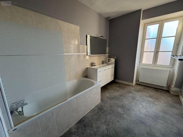 Maison de ville à vendre à Livernon dans le Lot (46320), ref : 46030/MAIS/517