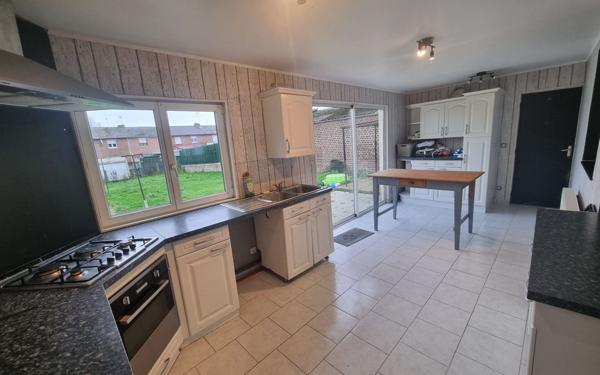 Maison à vendre    4 pièces •  Cambrai