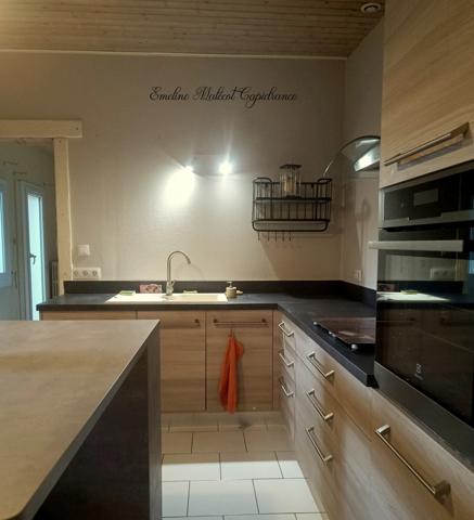 🏡 Maison en pierre 140 m² + jardin – 289 000 €