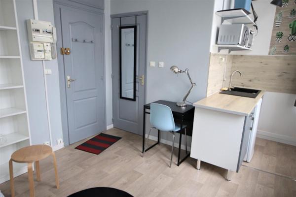 A LOUER : T1 à LILLE • Rue des Postes - WAZEMMES • 430 € CC • Réf. 730-006