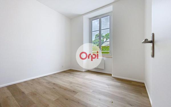 Appartement à louer    4 pièces •  Muzillac