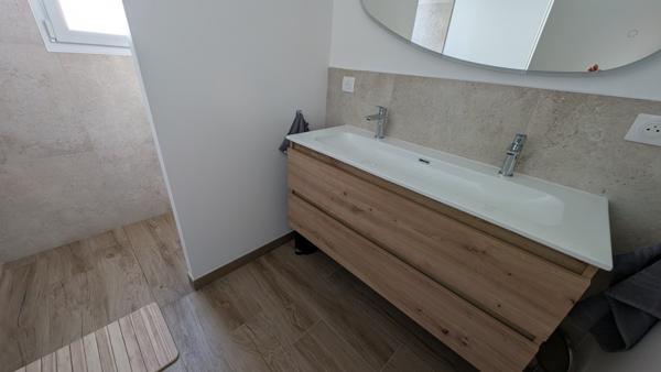 Maison  5 pièce(s)  4 chambre(s)  127 m²