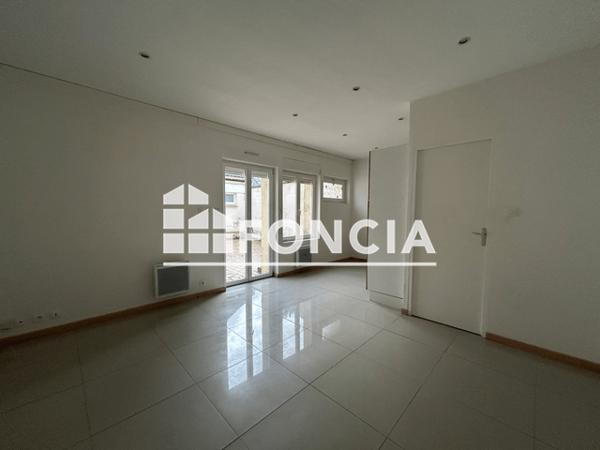Location Studio 24.6 m² - 10 bis rue de Condé Bully-les-mines 62160