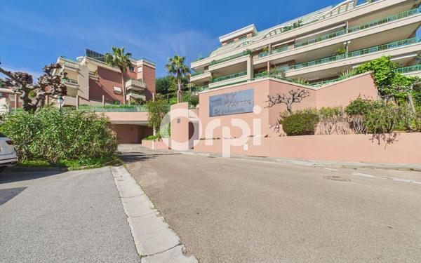 Appartement à vendre    2 pièces • 58,06 m2 Mandelieu-la-Napoule