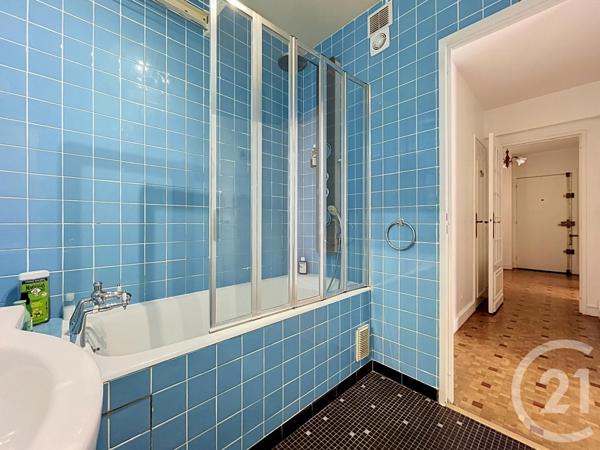Appartement F2 à vendre  2 pièces - 60,15 m 2   PARIS  - 75020