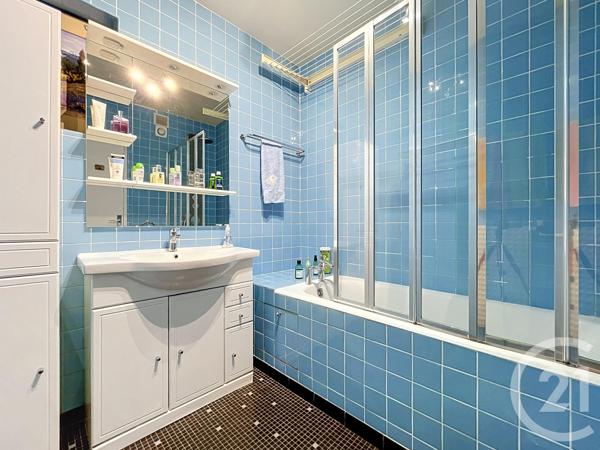 Appartement F2 à vendre  2 pièces - 60,15 m 2   PARIS  - 75020