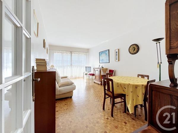 Appartement F2 à vendre  2 pièces - 60,15 m 2   PARIS  - 75020