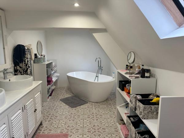 Propriete à vendre 9 pièces TOURS (37)