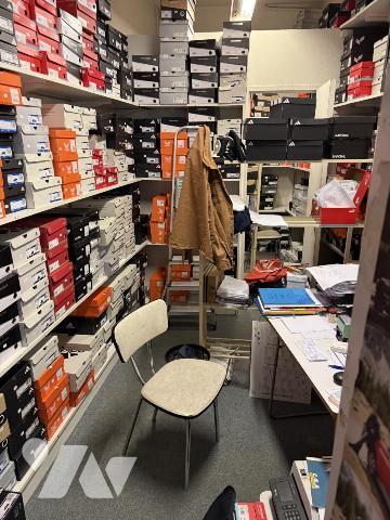 Local commercial et appartement