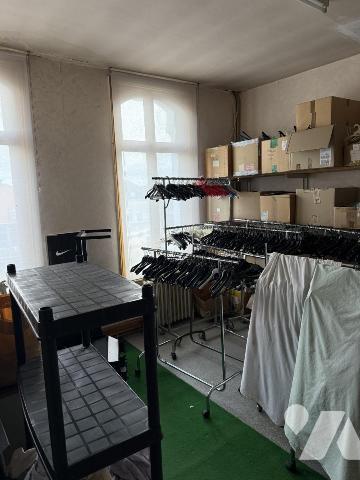 Local commercial et appartement