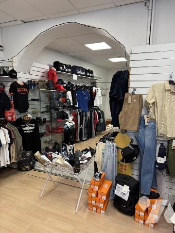 Local commercial et appartement