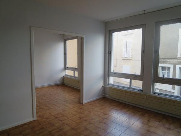 Appartement Type 2 bis - Centre-Ville Quartier Sainte Radegonde