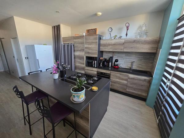 Appartement  3 pièces 79 m2