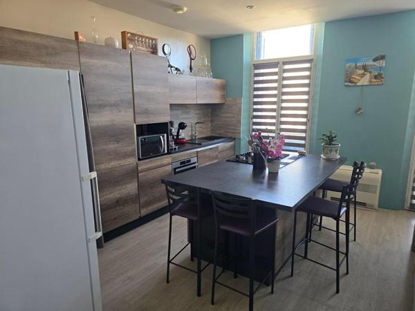 Appartement  3 pièces 79 m2