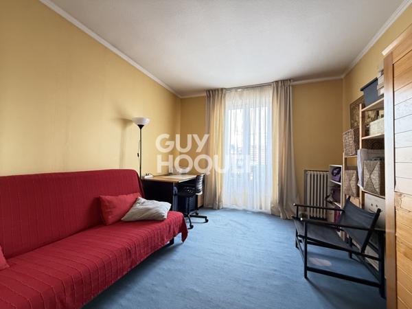 Maison Meulière de 112m2, 3 chambres avec sous sol et magnifique dépendance de 320m2