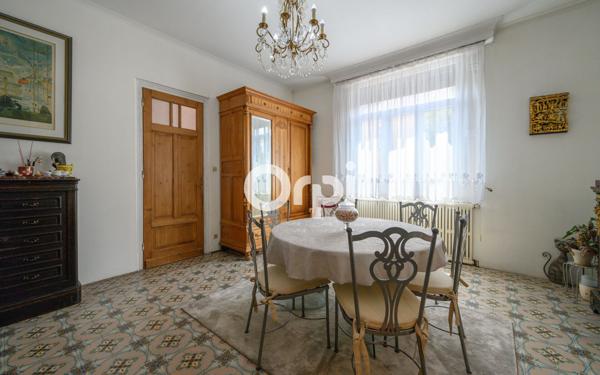 Maison à vendre    5 pièces •  Wavrin