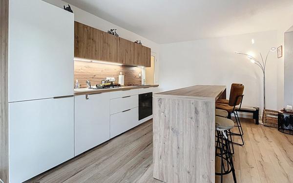 Appartement à vendre    2 pièces • 54,78 m2 Saint-Raphaël