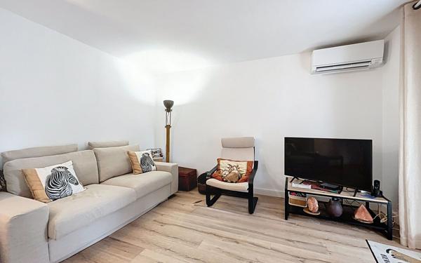 Appartement à vendre    2 pièces • 54,78 m2 Saint-Raphaël