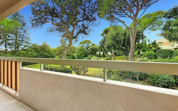 Appartement à vendre    2 pièces • 54,78 m2 Saint-Raphaël