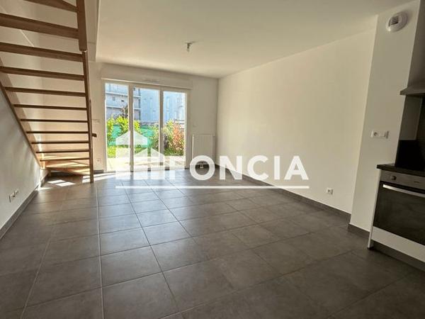 Location Maison 3 pièces 58.5 m² - 5 RUE DU DOCTEUR GUY CIVIL Orleans 45000