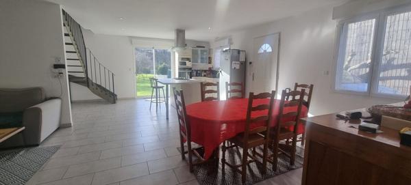 Maison Blois 6 pièce(s) 139.82