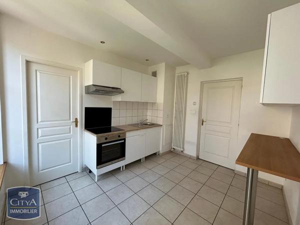 Appartement à louer 4 pièces 104.8m² Sedan (08200)