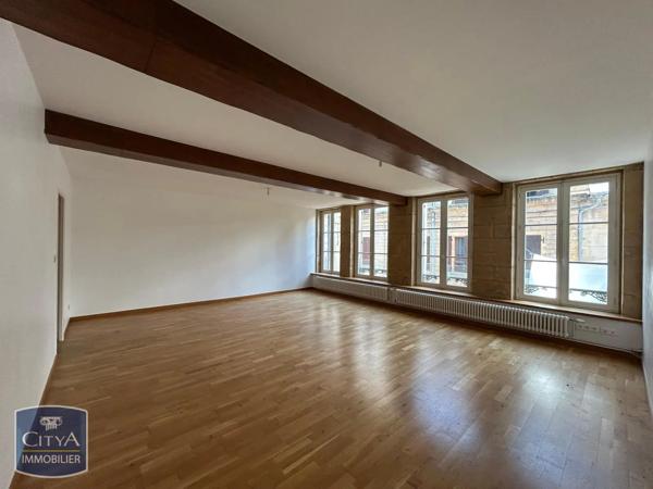 Appartement à louer 4 pièces 104.8m² Sedan (08200)