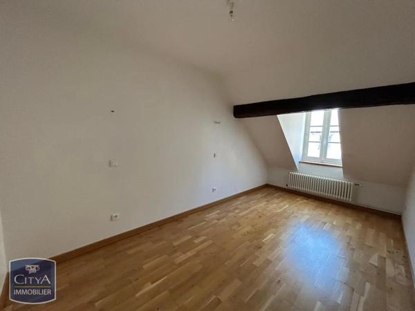 Appartement à louer 4 pièces 104.8m² Sedan (08200)