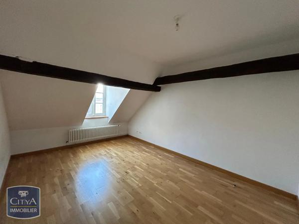 Appartement à louer 4 pièces 104.8m² Sedan (08200)
