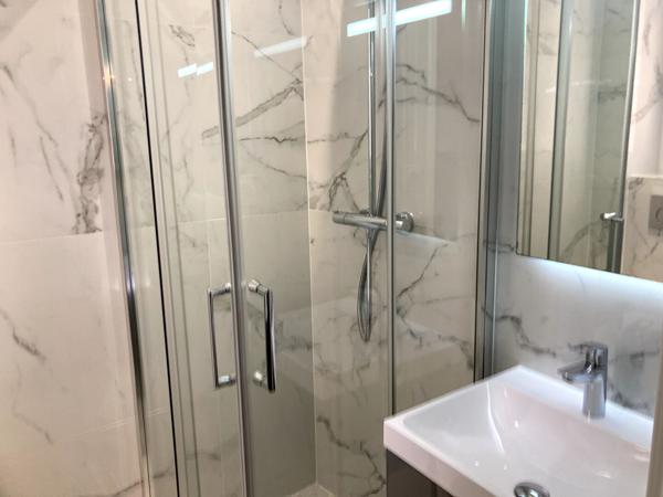 2P hyper centre - 28m2