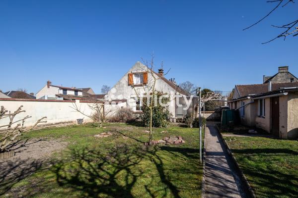 Maison 5 pièces - 112 m² Exclusivité efficity