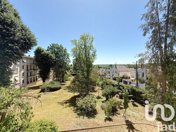 Apartment for sale 4 rooms 69 m² Maisons-Laffitte