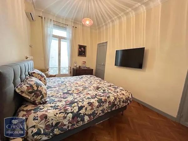 Appartement à louer 3 pièces 73.6m²