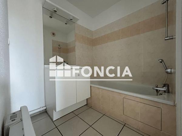 Location Appartement 2 pièces 40.1 m² - 2 RUE AUGER GAILLARD Carcassonne 11000