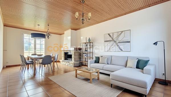 Vente Maison106 m² - 5 Pièces - LA ROCHE SUR YON (85000)